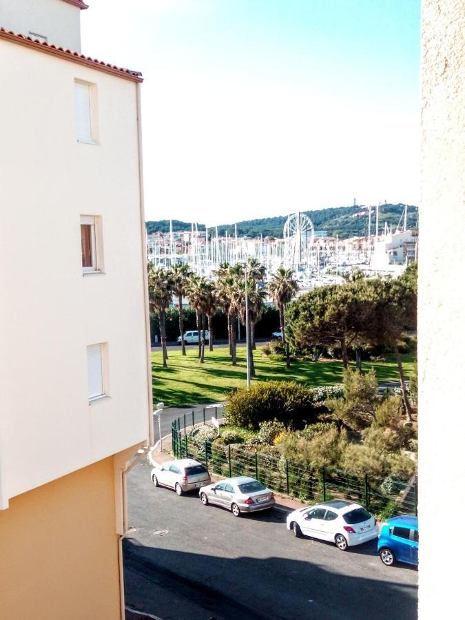 Confort 57 M2 Avec Terrasse Parking Couvert * Agde