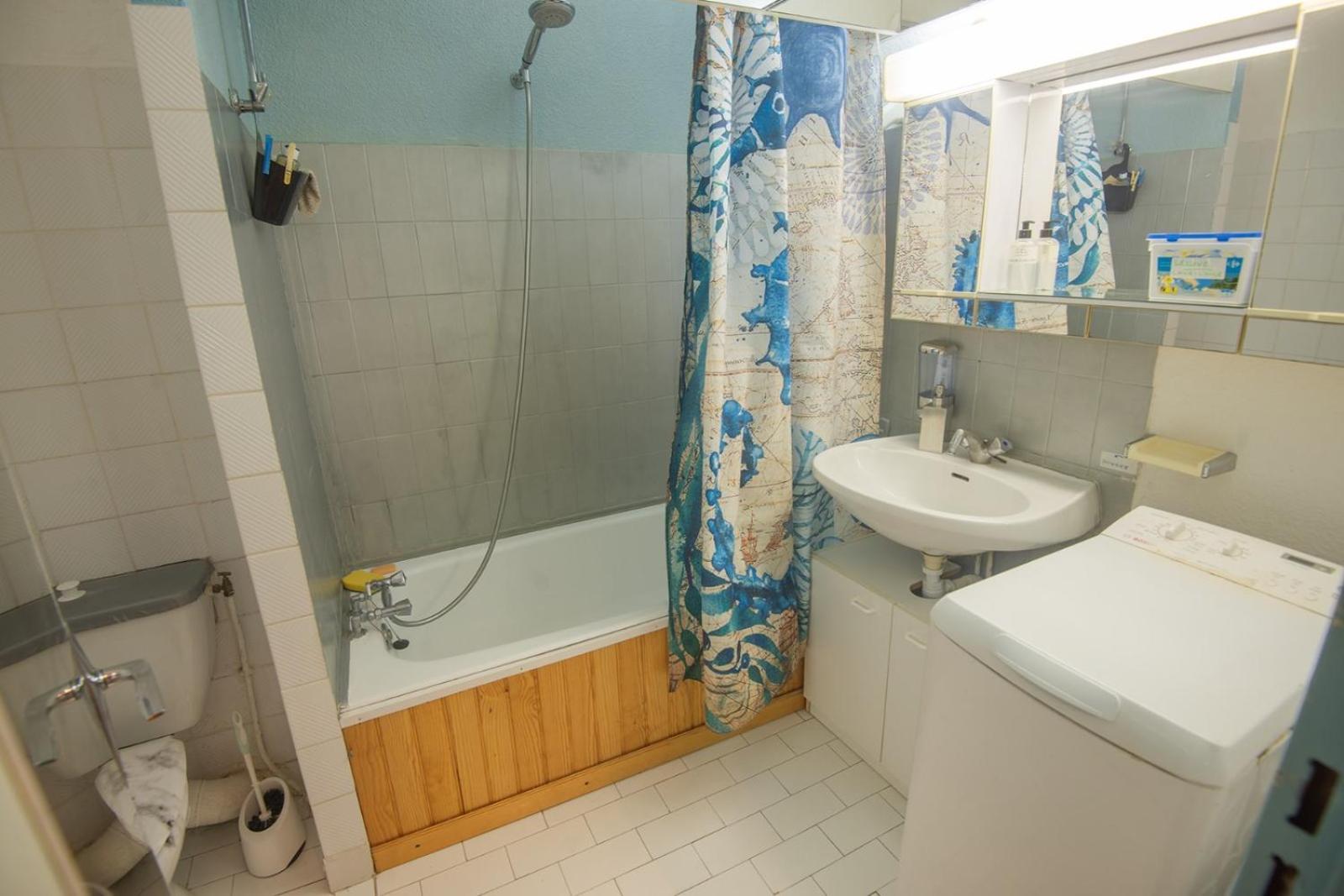 Apartment Confort 57 M2 Avec Terrasse Parking Couvert *