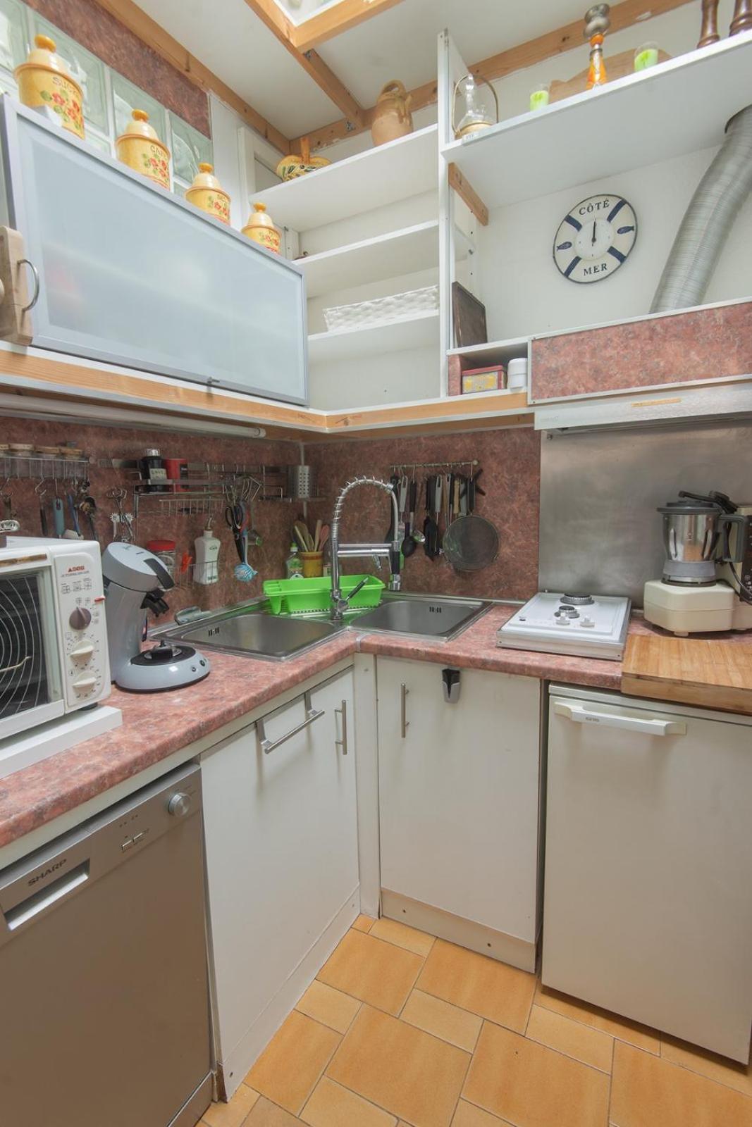 Apartment Confort 57 M2 Avec Terrasse Parking Couvert *